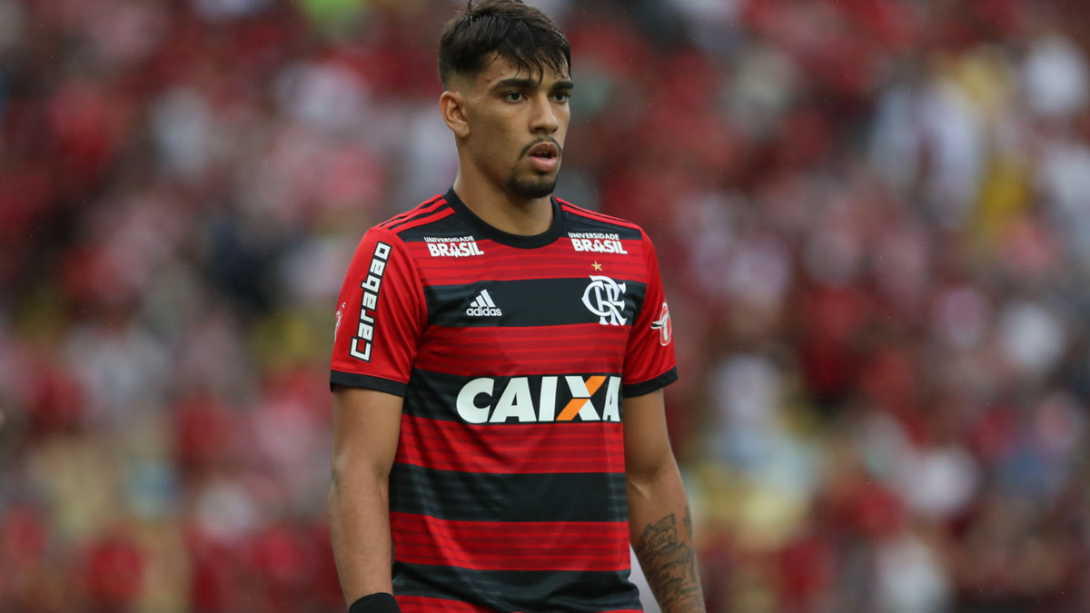 Theo Le 10 Sport, MU đã nhảy vào cuộc đua giành tiền vệ Lucas Paqueta của Flamengo cùng các đại gia khác như Barcelona, AC Milan và PSG.