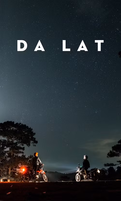 Hành trình xuyên Việt của Nam và Hà trải qua hai chặng đường. Đầu tiên, họ từ Hà Nội đi ngược lên Tây Bắc trong vòng 6 ngày. Sau Tết, đôi bạn tiếp tục rong ruổi trong hành trình từ Bắc vào Nam trong 26 ngày.