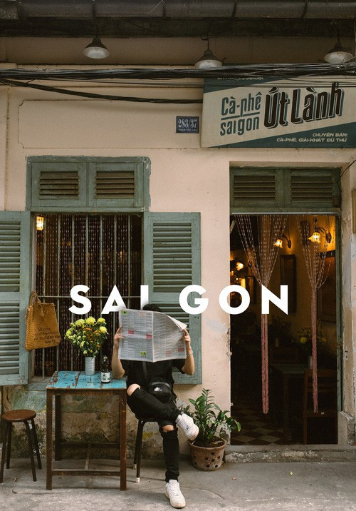 Những bức ảnh được hai chàng trai Hà Nội thực hiện trong hành trình xuyên Việt của mình đã khiến không ít người phải ghen tị và để lại bình luận rằng: "Tuổi trẻ là của những chuyến đi và đừng chôn vùi thanh xuân của mình với những thú vui không đáng".