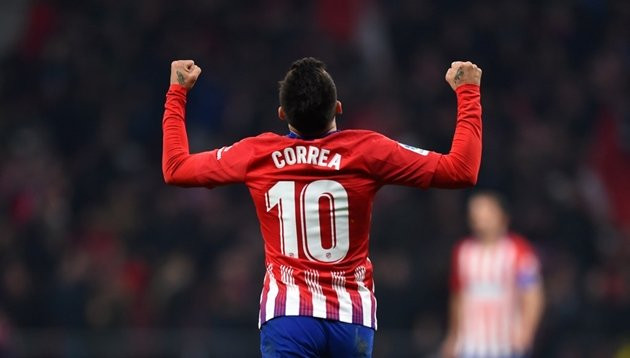 Theo nguồn tin từ Sky Italia, AC Milan và tiền đạo thuộc biên chế Atletico Madrid, Angel Correa đã hoàn tất mọi thỏa thuận cá nhân. Ngôi sao người Argentina muốn tìm kiếm những thử thách mới sau khoảng thời gian 4 năm thi đấu cho đội chủ sân Wanda Metropolitano.