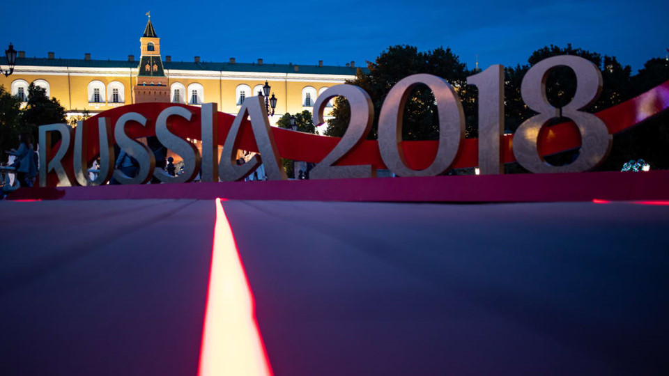 Chính vì vậy, việc chuẩn bị tốt chỗ lưu trú, các dịch vụ tiện ích phục vụ NHM là điều mà BTC đã tính toán thật kĩ lưỡng để có một kỳ World Cup thành công rực rỡ và thật an toàn cho những người tham gia.