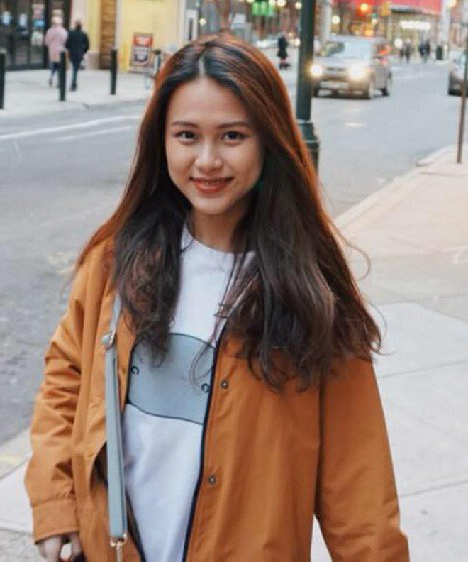 Việc giành xuất học bổng lên tới 15 tỷ của Phương Dung đã được dân mạng chú ý tới. Bên cạnh đó, nữ du học sinh 9X này cũng được nhiều người chú ý tới nhờ nhan sắc khá dễ thương và ngọt ngào của mình.