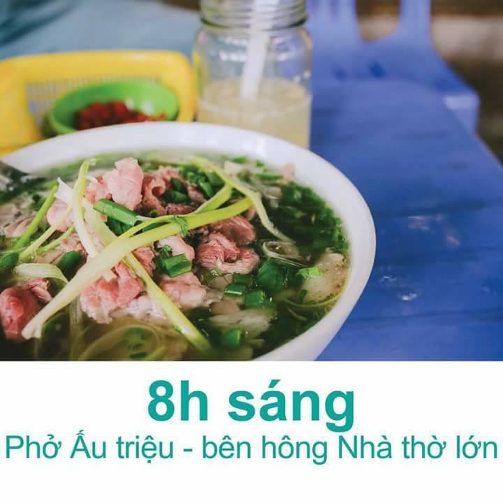 Nếu là dân phố cổ thì phở Ấu Triệu là món ăn sáng không xa lạ gì với nhiều người.