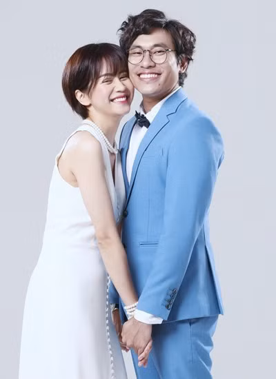 Bên cạnh những ý kiến chỉ trích cũng không ít những bình luận bảo vệ An Nguy khi cho rằng việc yêu đương giữa trai chưa vợ, gái chưa chồng là điều khá bình thường. Họ chẳng có gì sai cả, cả hai đến với nhau là tự nguyện vậy có gì gọi là "phá vỡ" ở đây?