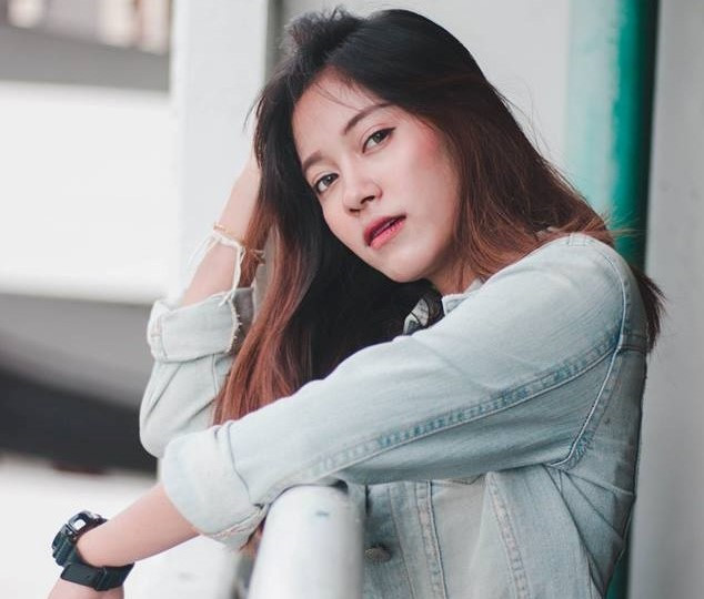 Aor Sureeporn là "fan cứng" của cầu thủ Nguyễn Phong Hồng Duy. Ngoài hâm mộ Duy Pinky, nữ phóng viên cũng dành sự quan tâm cho tiền vệ Lương Xuân Trường.