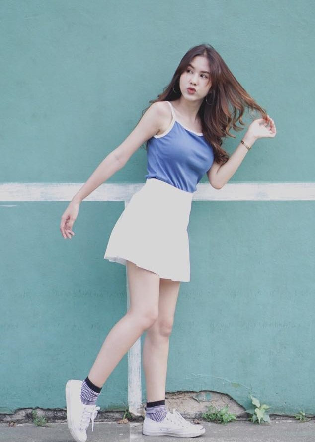 Pia là một trong những gương mặt xinh đẹp, tài năng của dàn WAGs Thái Lan. Nhờ vẻ ngoài nổi bật và vóc dáng gợi cảm, Pia được Bangkokpost còn gọi là "nữ phóng viên xinh đẹp nhất Thái Lan".