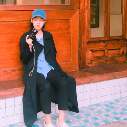 Nói chung là con gái ai cũng nên để tóc ngắn một lần để xem mình có thể thay đổi tới như thế nào, biết đâu lại hút hồn cánh mày râu như cô bạn 9X Hàn Quốc - Jeon So Ni.