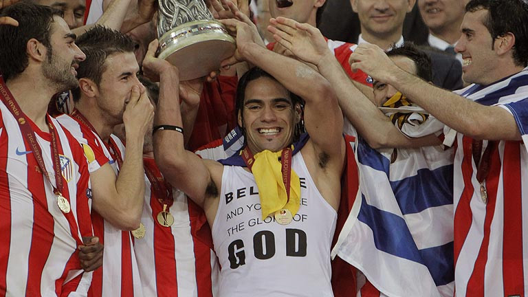 Làm rất nhiều nghĩa cử cao đẹp nhưng Falcao rất kín tiếng trong chuyện tôn giáo và từ thiện. Hiện tại Falcao đang là đầu tàu của tuyển Colombia tại World Cup 2018 tại Nga.