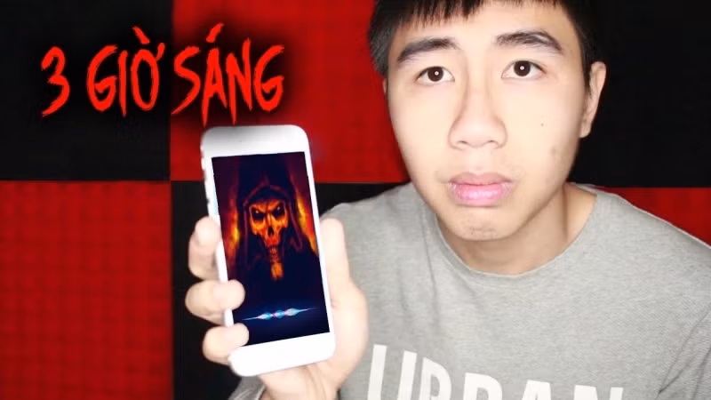 Vào ngày 13/4 - cũng là ngày thứ 6 ngày 13 - vừa qua, Youtuber gốc Việt có tên Dương FG đã đăng tải đoạn clip nói chuyện với Siri vào lúc 3g sáng. Điều đáng nói khi anh bạn này hỏi trợ lý ảo Siri rằng "Bạn có phải là Quỷ (demon) không?", thì giọng nói của Siri từ điện thoại phát ra đã trả lời: "Đúng, tôi chính là quỷ"”. Vì đoạn video được đăng tải vào đúng Thứ 6 ngày 13 nên chi tiết này đã khiến nhiều người rùng rợn.