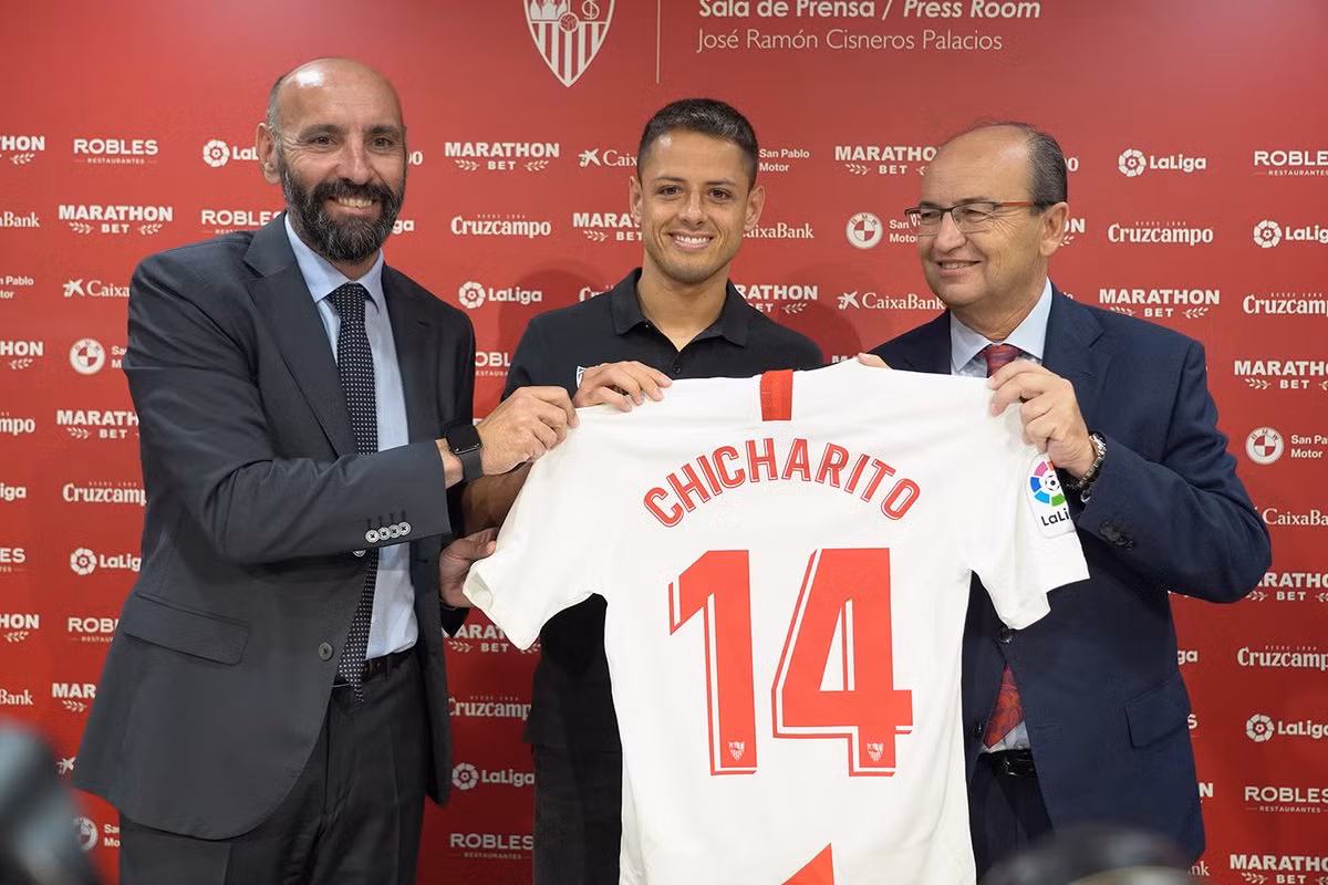 Chuyen nhuong bong da moi nhat: MU tinh mua 