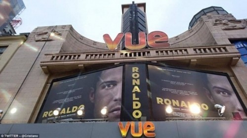 Tấm quảng cáo cực ngầu của bộ phim tài liệu về Ronaldo.