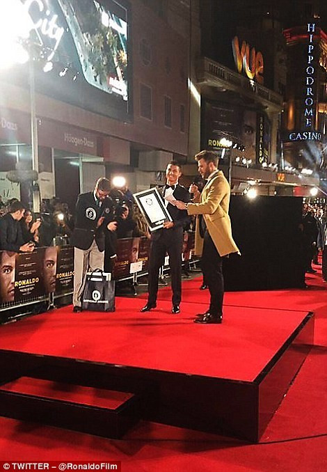 Bộ phim này được được thực hiện bởi James Gay-Rees - nhà sản xuất của một môn thể thao ấn tượng phim tài liệu Senna, Amy Winehouse Amy. Bộ phim là chuỗi các cuộc phỏng vấn với những người thân, các cầu thủ đồng nghiệp gần gũi với Ronaldo, cũng như là những câu chuyện chưa ai biết về cậu bé Ronaldo đến và những bí mật trên con đường sự nghiệp bóng đá của CR7.