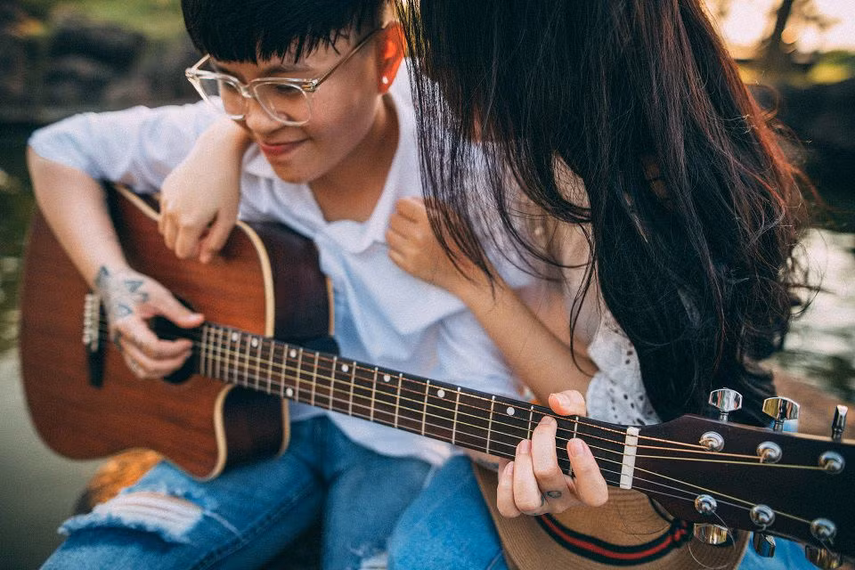 Cả hai chưa từng nói lời yêu nhưng đều chứng minh tình cảm của mình qua từng hành động.