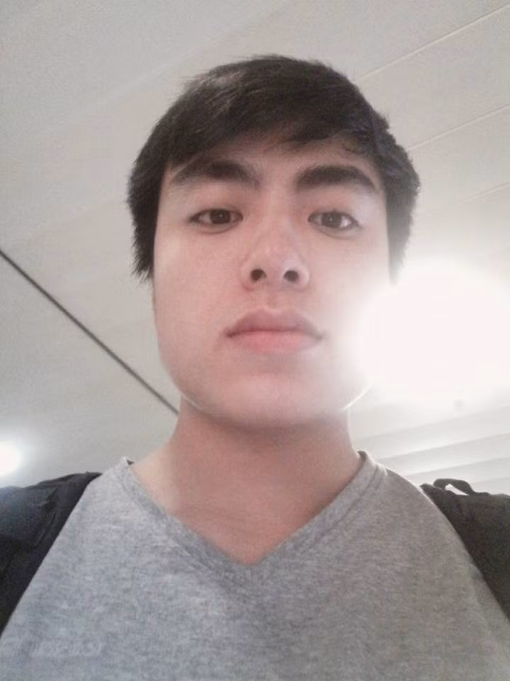 Góc mặt đẹp, giỏi IT, Thế Đạt là mẫu người yêu được nhiều cô gái hằng ước ao. Tuy nhiên, anh bạn 9X này đã có người yêu và giấu khá kỹ những thông tin về cô nàng may mắn này. Ảnh trong bài: Facebook nhân vật.