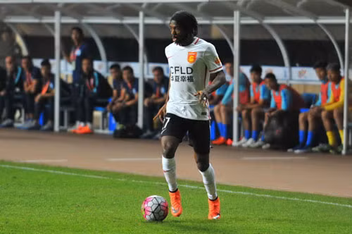 Thi đấu bùng nổ tại AS Roma thế nhưng do những bất đồng nội bộ với đội bóng chủ quản, Gervinho đã ra đi và điểm đến của anh là Hebei China Fortune của Trung Quốc.