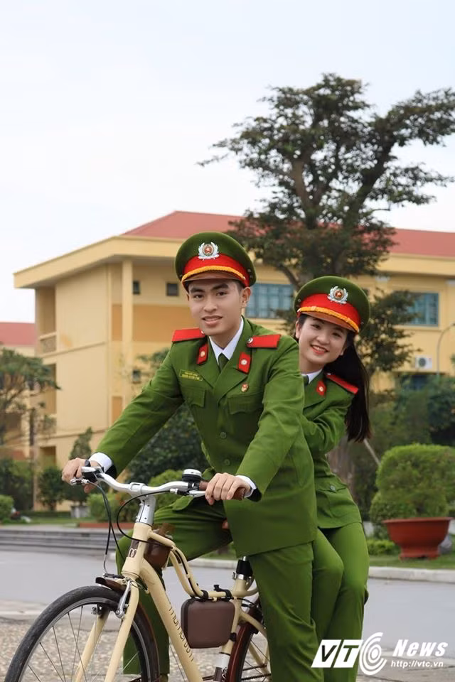 Cặp đôi Nguyễn Tiến Đạt - Lê Thị Thúy Đạt.