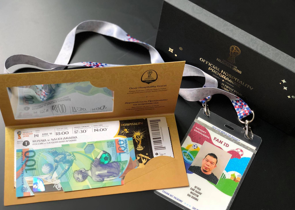 Với việc mua vé xem World Cup tại Nga, nhiều người cũng chia sẻ rằng nên mua vé tại quầy và không nên mua vé chợ đen vì giá cả sẽ bị đẩy lên và nhiều trường hợp dính phải vé giả.