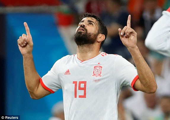 Bo Dao Nha 3 - 3 Tay Ban Nha: Ronaldo sam vai nguoi hung bang hat-trick-Hinh-5