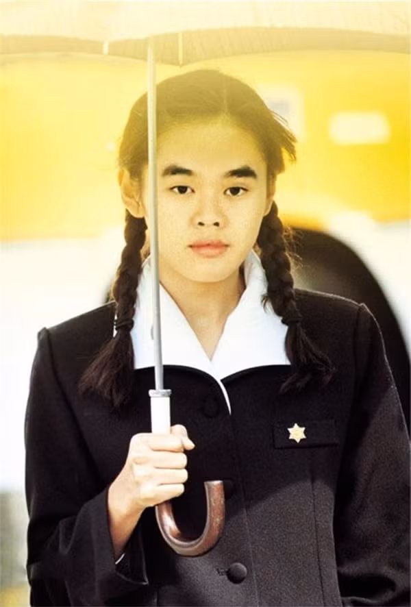 Chưa dừng lại ở vẻ đẹp của mình, cô nàng hot girl này còn khiến nhiều người chú ý tới mình khi được chế vào những bức ảnh của những nhân vật nổi tiếng khác như Britney Spears, Phạm Băng Băng và Son Ye Jin.