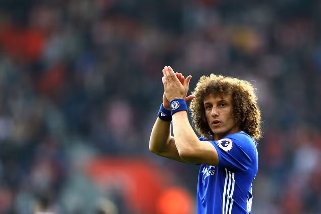 Chelsea đang tích cực đi chợ, họ đang rất muốn đưa về một trung vệ đẳng cấp để thế chỗ David Luiz và cái tên được đề xuất là Leonardo Bonucci.