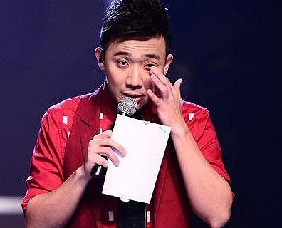 Điển hình là trong chương trình Thử thách cùng bước nhảy, Trần Thành rất nhiều lần rơi lệ.