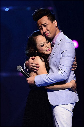 Anh cũng được coi là MC chạy show kỷ lục và có mức cát xê cao nhất nhì trong số các MC.