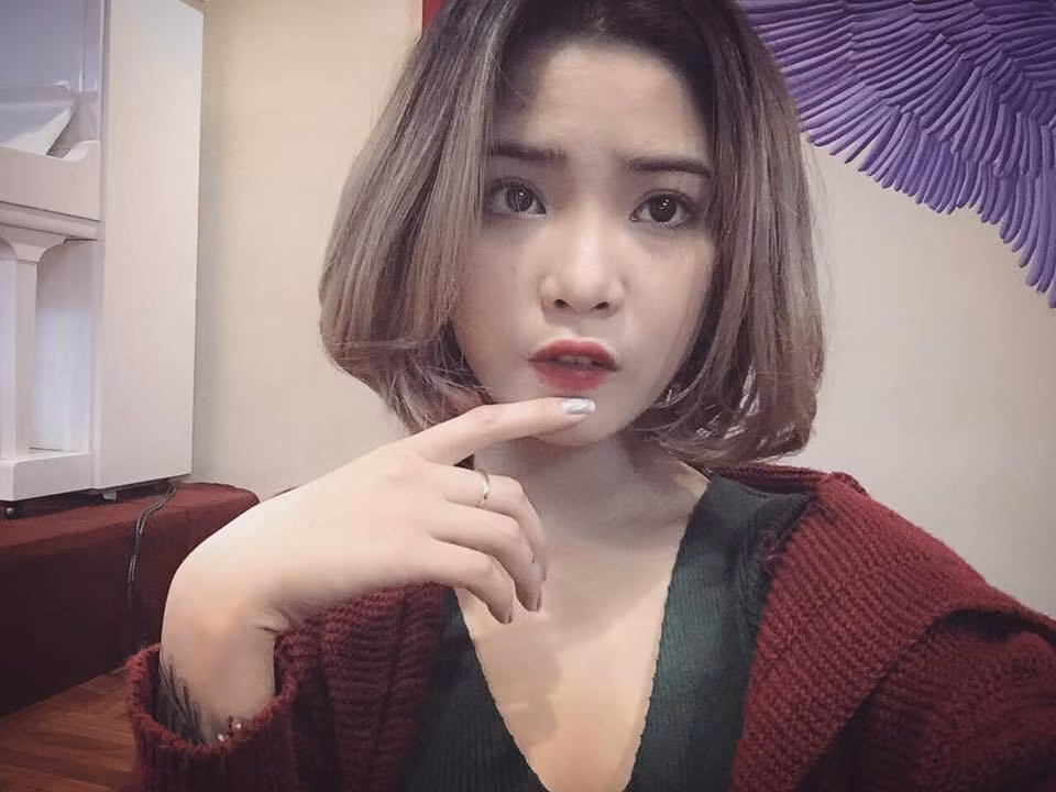 Hàn Kiều Vy được nhiều cư dân mạng biết tới với biệt danh Natra. Cô nàng này sinh năm 1999 tại Hải Phòng, hiện tại đang theo học chuyên ngành vũ công ở Đại học Văn hóa nghệ thuật quân đội - Hà Nội..