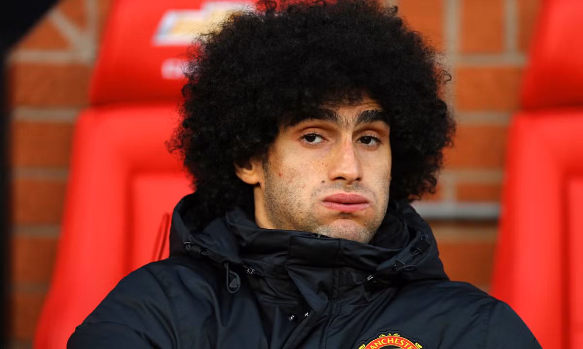 Mùa này, tiền vệ người Bỉ mới chỉ 13 lần ra sân tại giải Ngoại hạng Anh trong đó chỉ có 5 lần đá chính. Bàn thắng duy nhất mà tiền vệ sinh năm 1987 có được vào lưới Bournemouth đã diễn ra cách đây 2 tháng.