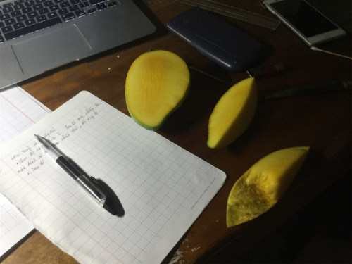 Tiếp tục dịch.