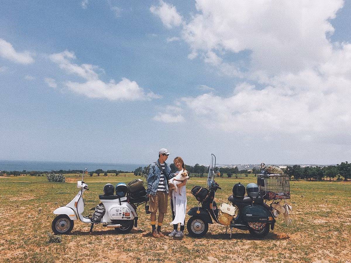 Bon ngoan và thông minh, đi khách sạn hay chỗ trú nào cũng không bao giờ đi vệ sinh bậy, một là vào toilet, hai là đòi ra ngoài nên Trúc cũng yên tâm.