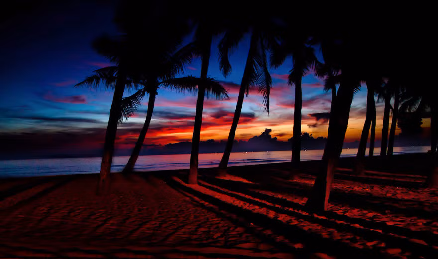 Chiều tà trên bãi biển Cửa Đại (Hội An).