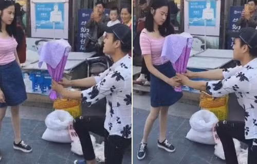 Cau hon ban gai bang coc ghe, chang trai nhan cai ket dang