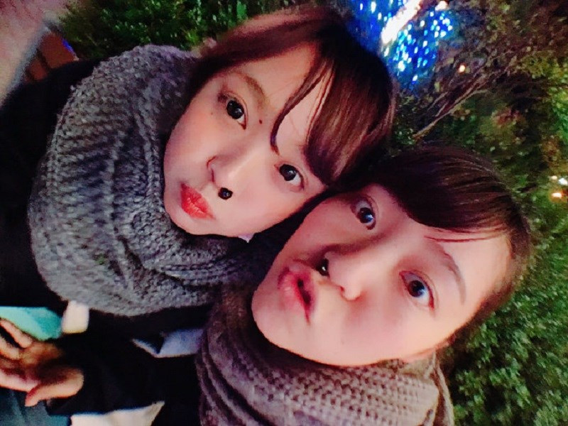 Những ngày gần đây, giới trẻ Nhật Bản tạo nên thử thách selfie nhét trân châu vào mũi. Được biết, thử thách này có tên "mũi trân châu" hay Boba Nostrils Challenge.