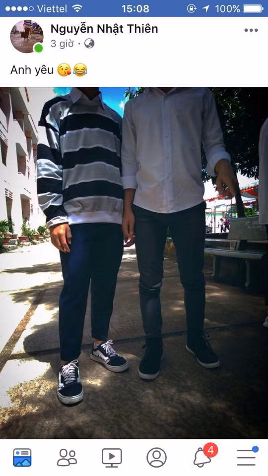 Một số ý kiến lại tỏ ra không ủng hộ trào lưu này khi cho rằng đây là lứa tuổi nên tập trung đèn sách, việc yêu vào thời điểm này là khá sớm và sẽ ảnh hưởng đến học tập.