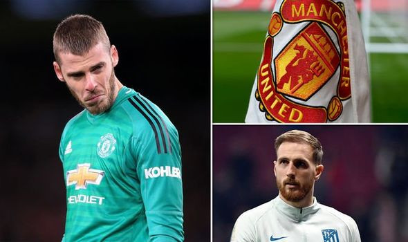 Man United sẵn sàng chi 107 triệu bảng để phá vỡ hợp đồng của Jan Oblak với Atletico Madrid. Nếu thương vụ này trở thành hiện thực, Jan Oblak chắc chắn sẽ là thủ môn đắt giá nhất và là một trong những bản hợp đồng đắt kỷ lục thế giới.