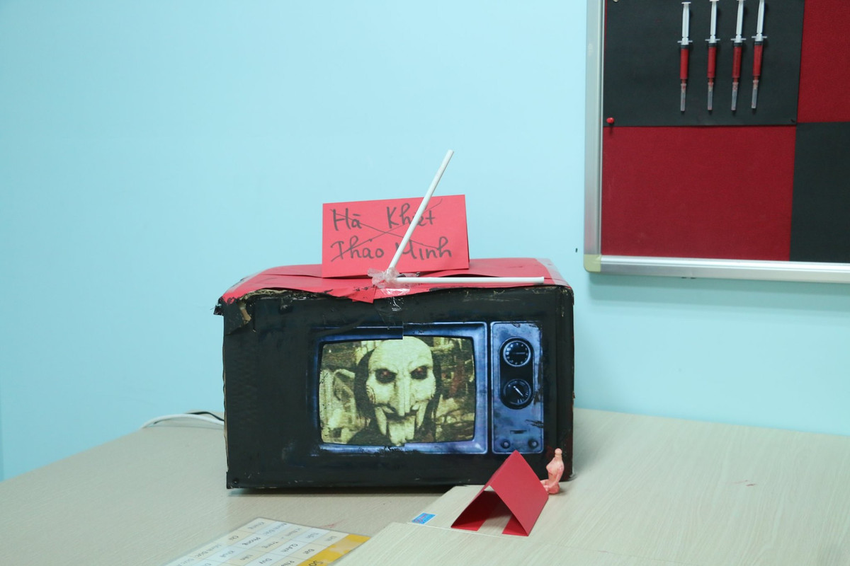 Phía dưới bài đăng của các học sinh trường FPT chuẩn bị cho mùa Halloween năm nay, nhiều dân mạng bày tỏ sự thích thú. Bên cạnh đó, không ít lời khen cho sự sáng tạo của các bạn trẻ.