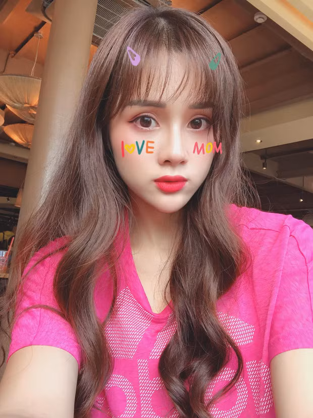 Bi so sanh voi Nam Em, ban gai Trong Dai dap “cuc gat”