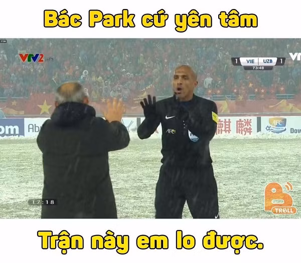 Hai quyết định này ít nhiều có lợi cho tuyển Việt Nam và nhận được sự hưởng ứng nhiệt tình từ người hâm mộ Việt Nam. Hàng chục nghìn người hâm mộ bóng đá Việt Nam đã tìm ra trang cá nhân của vị trọng tài này để kết bạn, thả tim và cảm ơn ông.