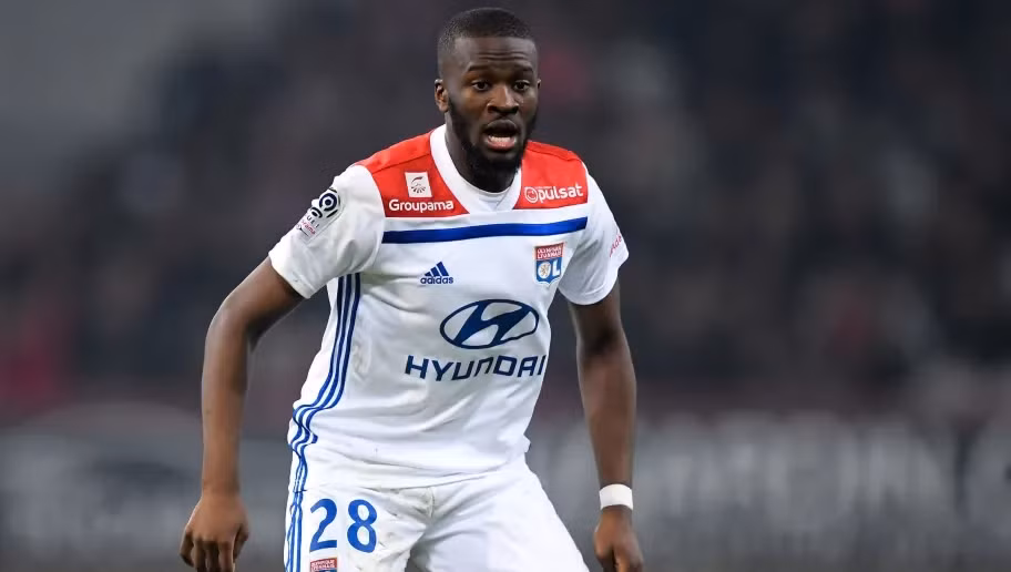 Chelsea là đội bóng mới nhất cử người theo dõi cái tên cực hot trên thị trường chuyển nhượng của Olympique Lyon, Tanguy Ndombele.