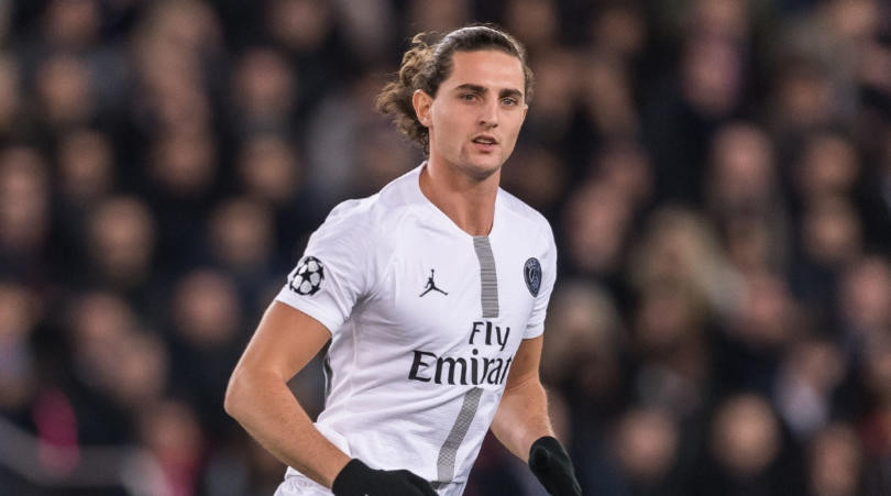 Người đại diện của Adrien Rabiot xác nhận rằng Arsenal đã ngồi vào bàn đàm phán với đội bóng chủ quản Paris Saint-Germain để thảo luận về trường hợp của tiền vệ người Pháp.
