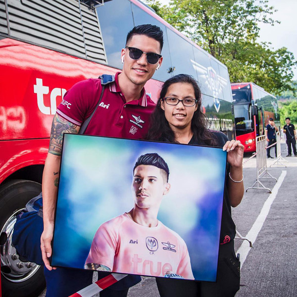 Cùng ngắm nhìn những hình ảnh cực đẹp của tuyển thủ Philippines đẹp trai khiến CĐV Việt Nam truy lùng ráo riết