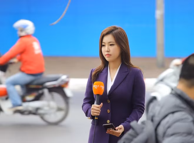 Me man nhan sac nhung nu phong vien tac nghiep tai thuong dinh My-Trieu