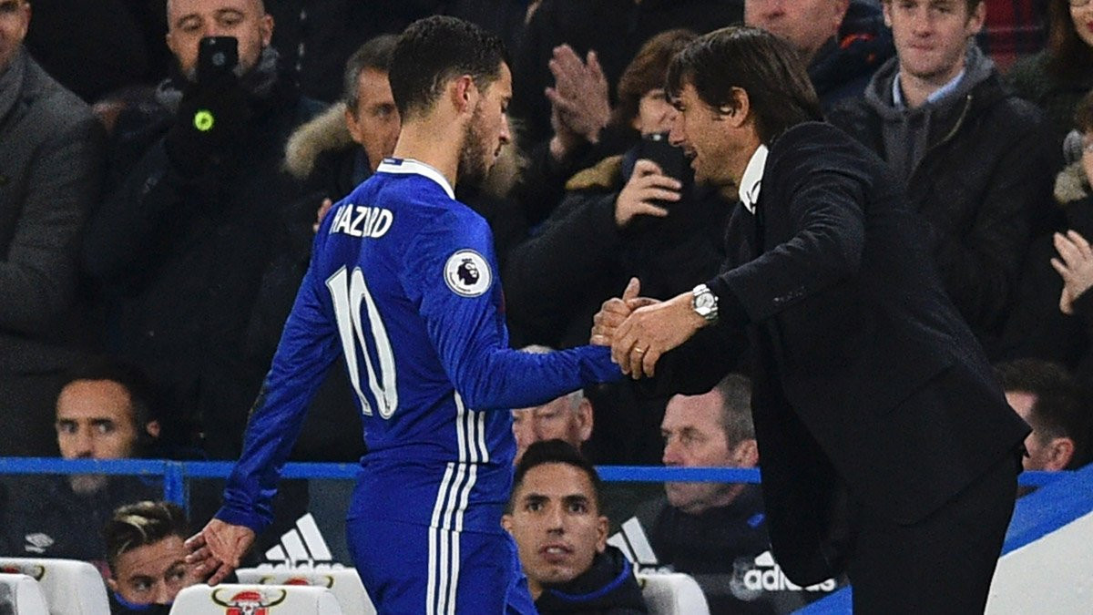 Chuyển nhượng cầu thủ từ Sunday Telegraph, HLV Antonio Conte sẽ bị sa thải ít ngày nữa. Quyết định sẽ được thông qua sau khi Chelsea đá chung kết FA Cup với MU.