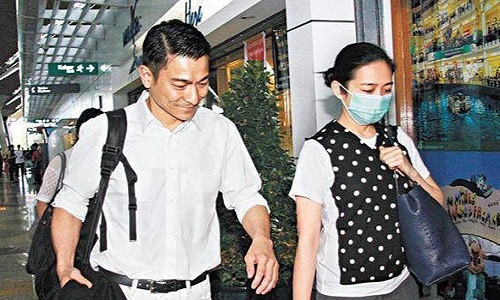 Cả hai vợ chồng Lưu Đức Hoa đều không muốn công khai đời sống riêng tư.