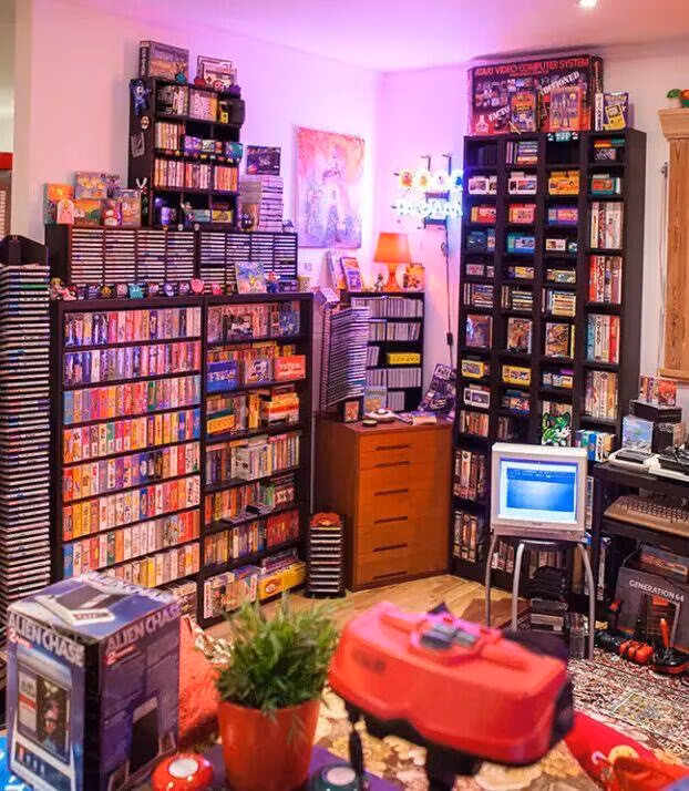 Bên cạnh đó, Heidi còn siêu tập được kho tàng khổng lồ với 4600 tựa game từ cổ xưa đến hiện đại được game thủ xinh đẹp này cập nhật.