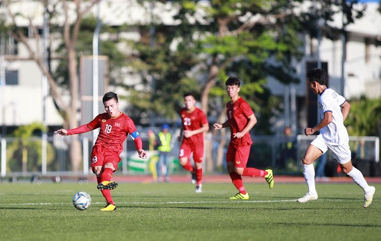 Nghien nat U22 Lao, U22 Viet Nam khang dinh uy the tai SEA Game 30-Hinh-3