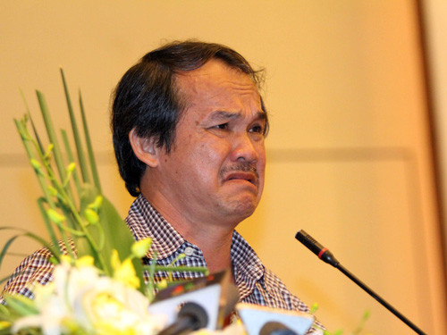 Chu tich VFF xin rut, bau Duc len ngoi ghe nong?-Hinh-2