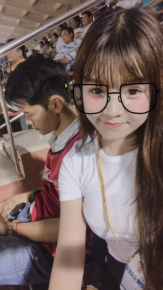 Thêm nữa, theo giới thạo tin cho hay, Lâm Tây và bạn gái Thương Võ (26 tuổi, quê Nghệ An) đã "đường ai nấy đi" khi cả hai không hề tương tác, hay có bất kỳ hình ảnh chung nào.