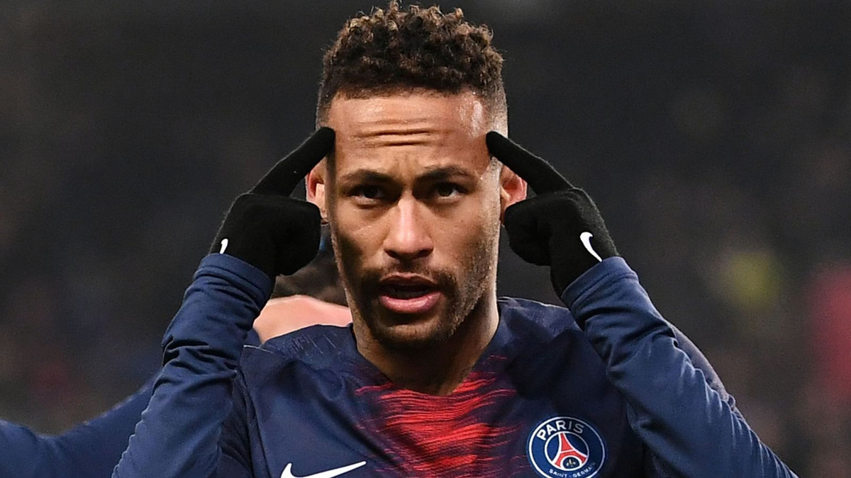 Chuyển nhượng bóng đá từ The Sun, PSG lên kế hoạch bán đứt Neymar với mức giá khiến tất cả phải bất ngờ. Theo đó, PSG chỉ sẵn sàng để ngôi sao người Brazil ra đi với giá 168 triệu bảng.