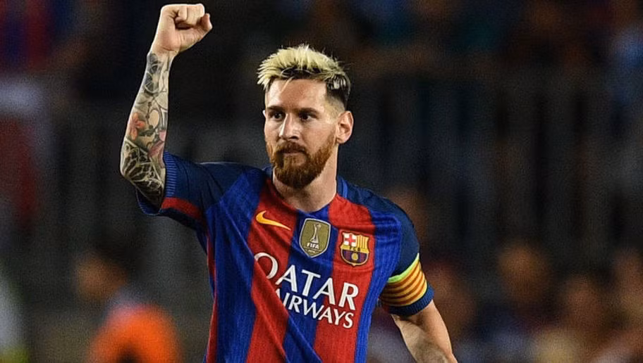 Xếp sau Cris Ronaldo trong danh sách sao bóng đá sở hữu lượng fan khủng trên Facebook là đại kình địch Lionel Messi. Siêu sao của Barca có tới 86 triệu lượt like trên trang cá nhân.